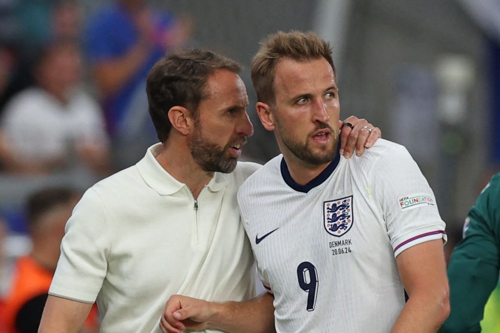 Harry Kane Membela Gareth Southgate: "Pelatih yang Sempurna untuk Timnas Inggris"