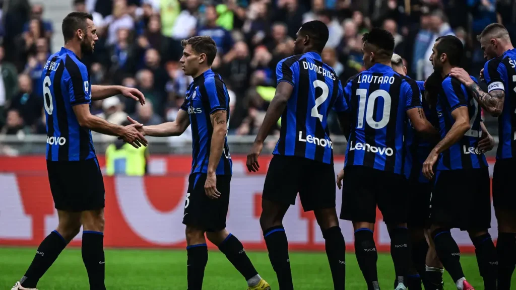 Inter Milan Memulai Bersih-Bersih Skuad dengan Melepas Tiga Pemain