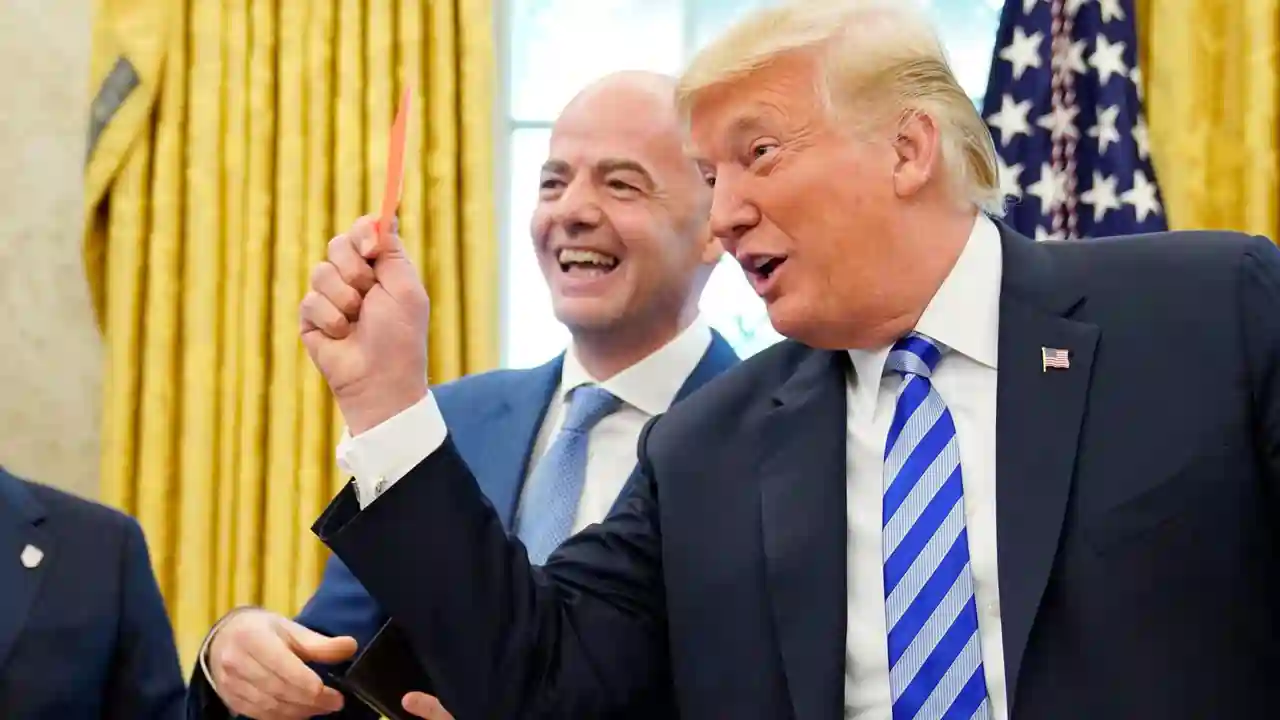 Trump-Dapat-Kartu-Merah-dari-Presiden-FIFA