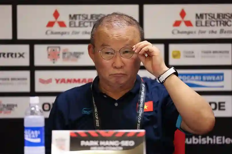 Park Hang-seo pada sesi jumpa pers